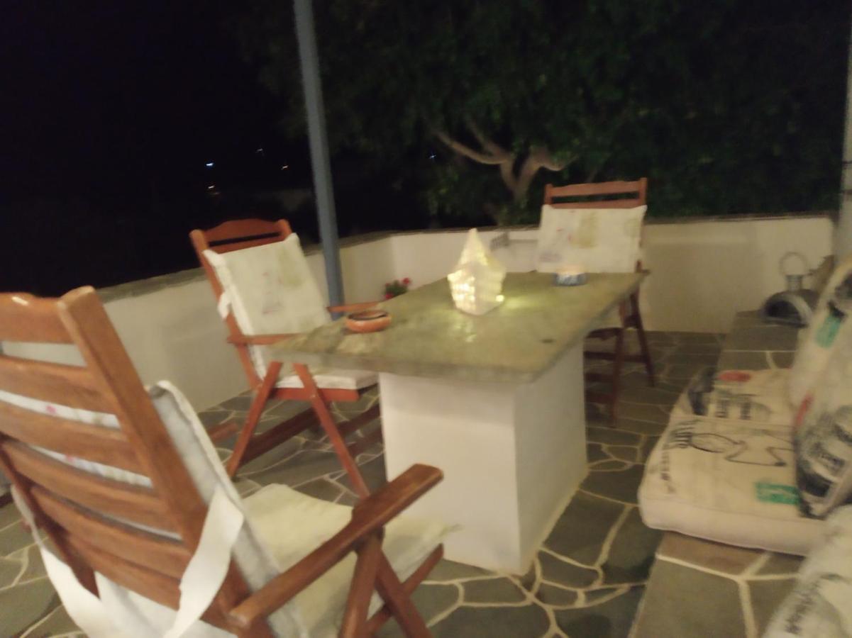 Giaglakis Rooms Platis Gialos  Buitenkant foto