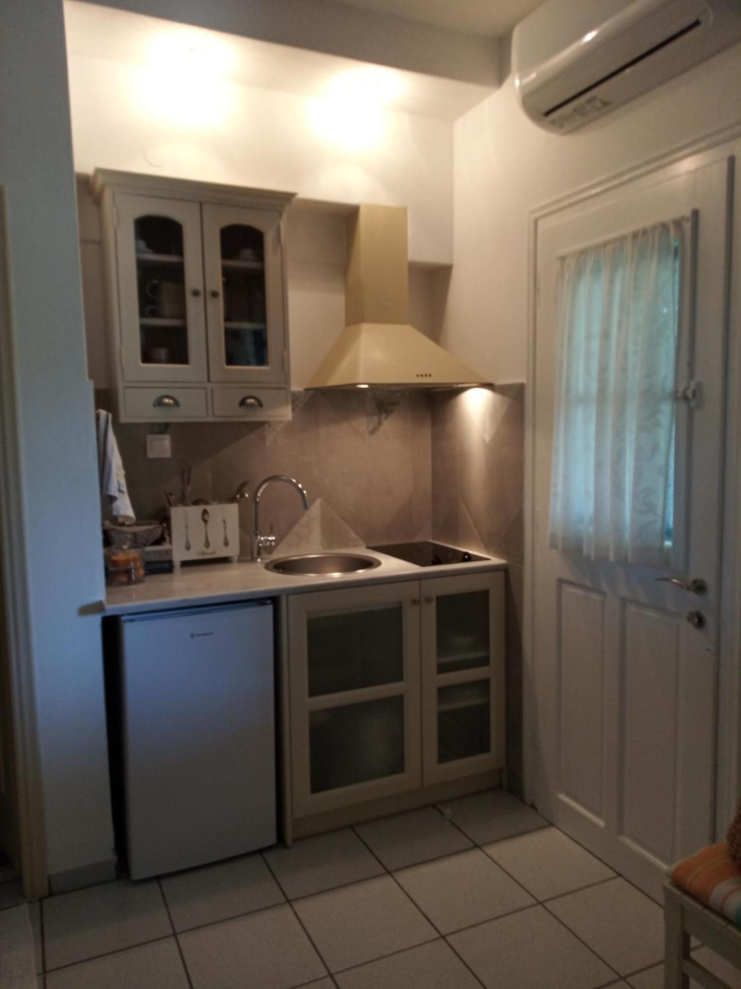 Giaglakis Rooms Platis Gialos  Buitenkant foto